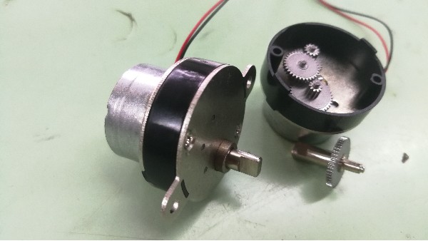 深圳麻豆一二三区AV传媒电机厂家为您揭秘：麻豆一二三区AV传媒减速机主要特点与类型