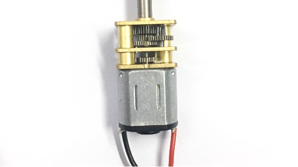 立式传动齿轮减速机微电机传动齿轮减速机。