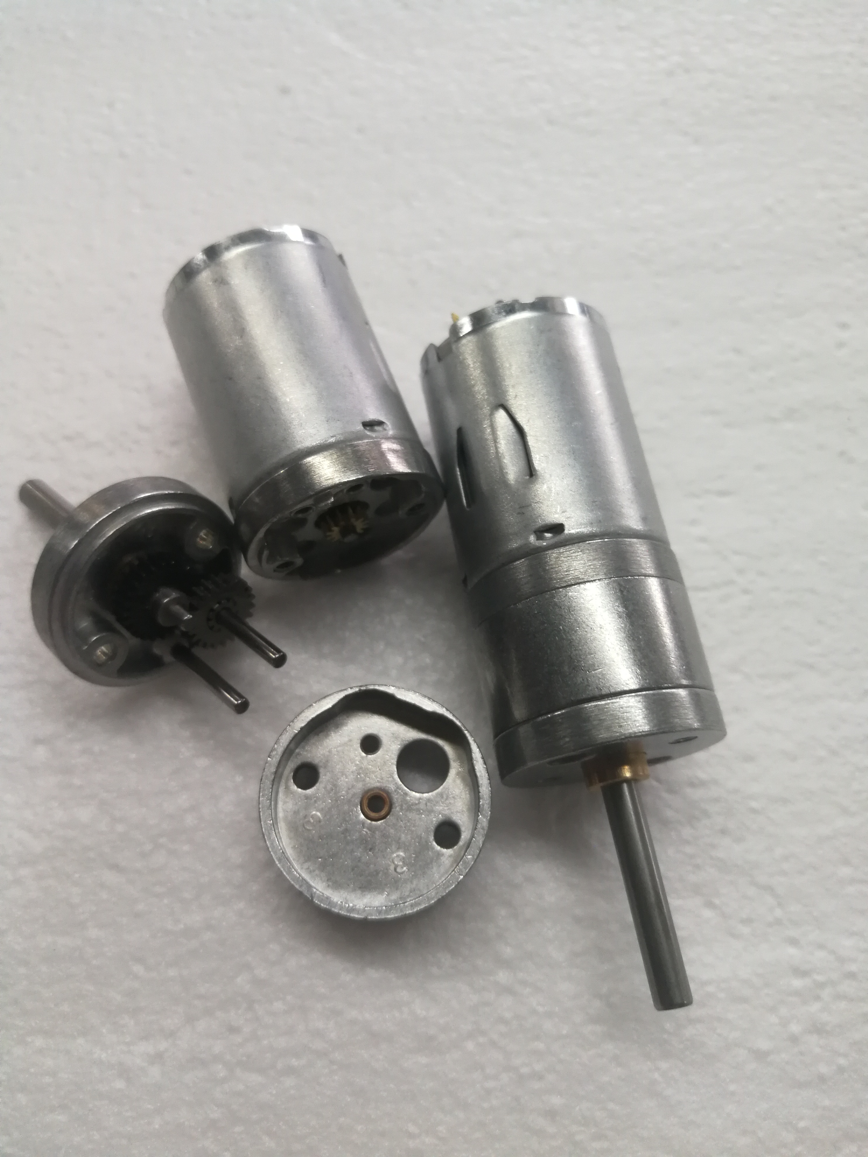 带你了解减速电机的安装布置：深圳麻豆一二三区AV传媒电机厂家为您揭秘