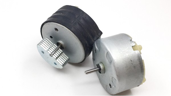 深圳振动电机电机厂家为您揭秘:振动电机冒烟了怎么办？